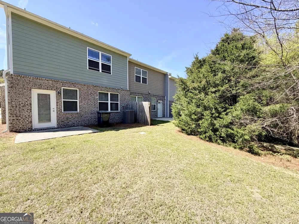 1601 Honeysuckle PATH Conyers, GA 30012