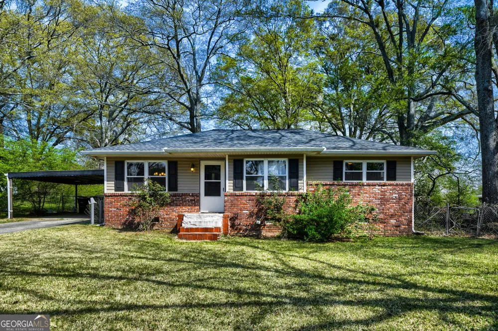 8504 Meadowbrook DR Douglasville, GA 30134
