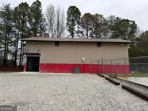 727 Airport RD