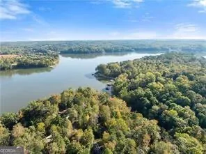 773 Shorewood CIR Toccoa, GA 30577