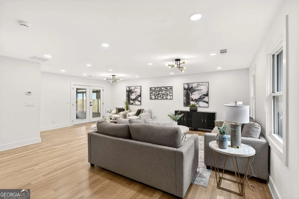 245 Doeskin TRL SE Smyrna, GA 30082