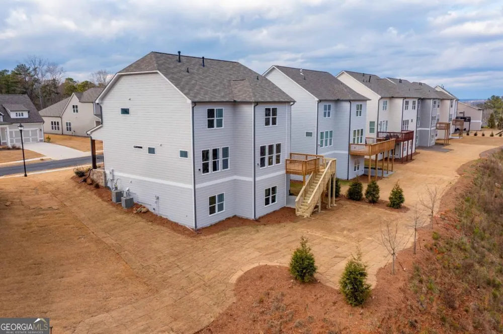 126 Spaulding LN Woodstock, GA 30188