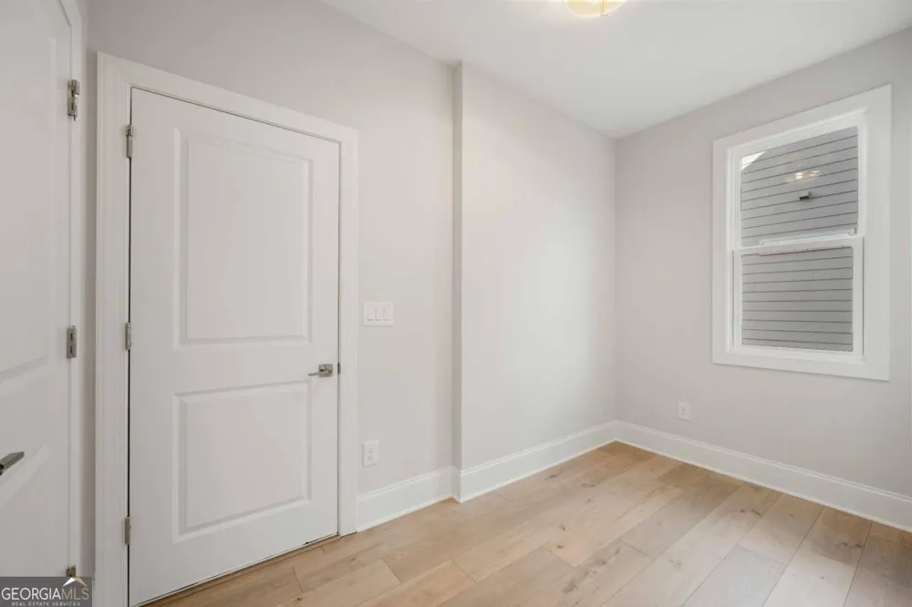 126 Spaulding LN Woodstock, GA 30188