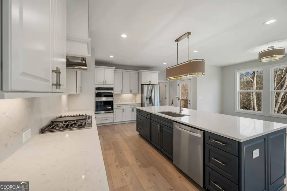 126 Spaulding LN Woodstock, GA 30188