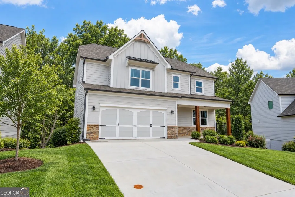 126 Spaulding LN Woodstock, GA 30188