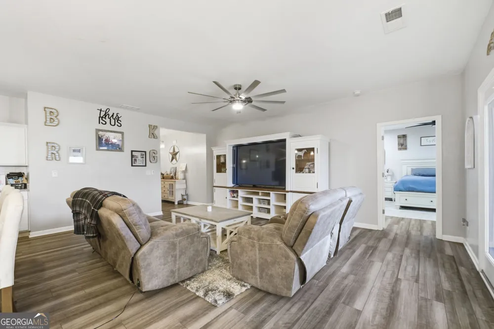 161 Verona DR NW Cartersville, GA 30120
