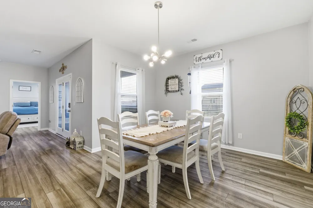 161 Verona DR NW Cartersville, GA 30120