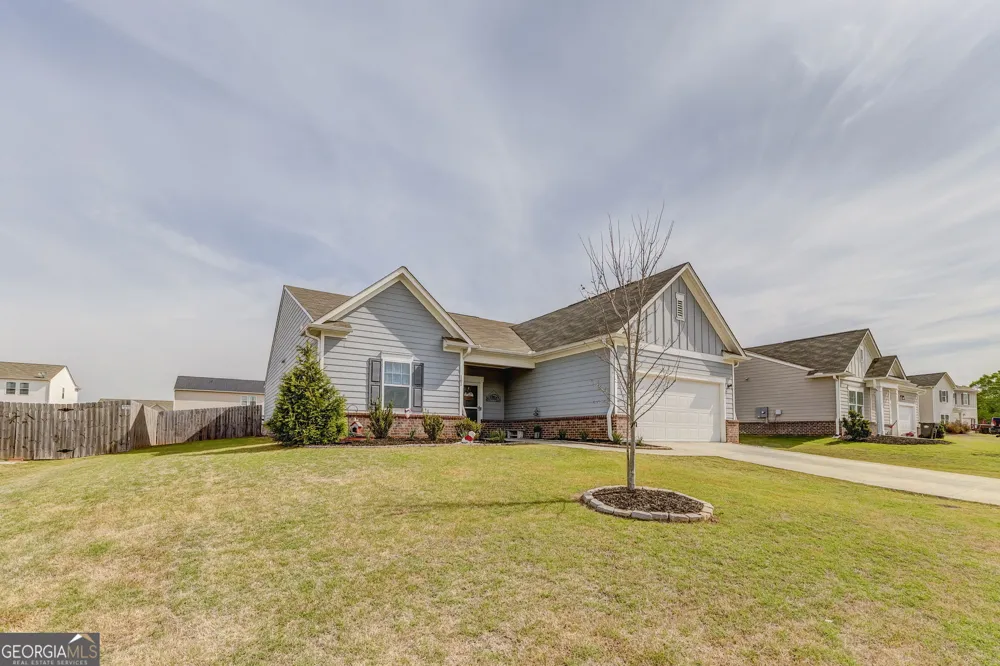 161 Verona DR NW Cartersville, GA 30120