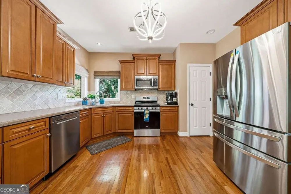 151 Misty View LN Acworth, GA 30101
