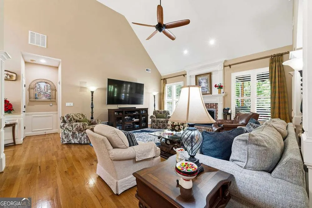 151 Misty View LN Acworth, GA 30101