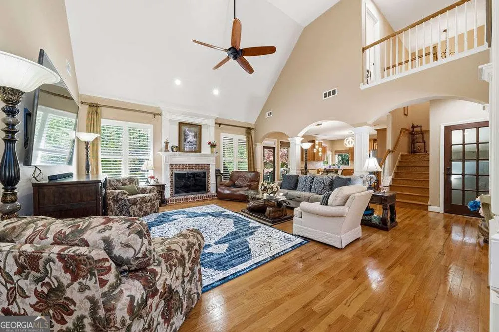 151 Misty View LN Acworth, GA 30101