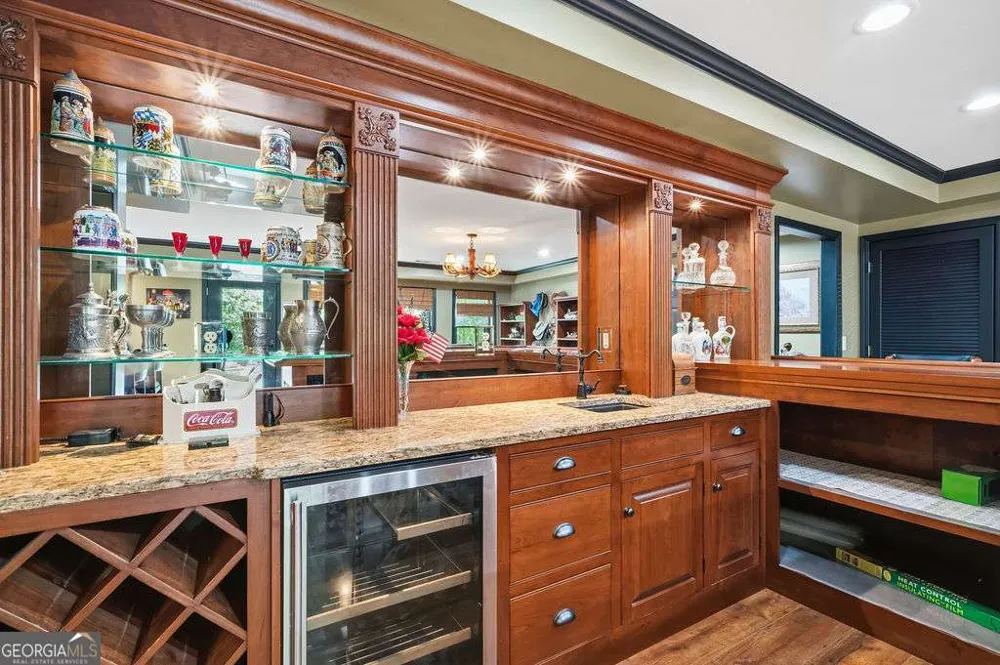 151 Misty View LN Acworth, GA 30101