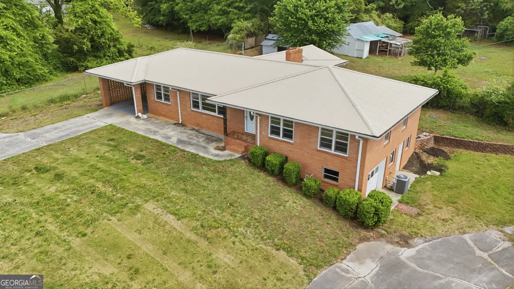 3201 HWY 17 ALT Toccoa, GA 30577