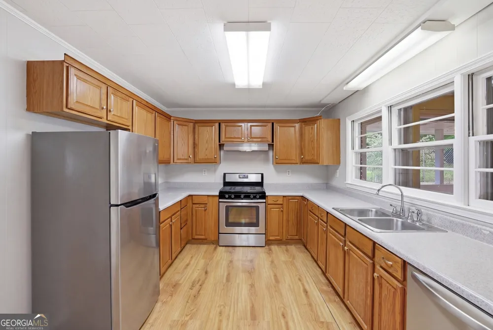 3201 HWY 17 ALT Toccoa, GA 30577