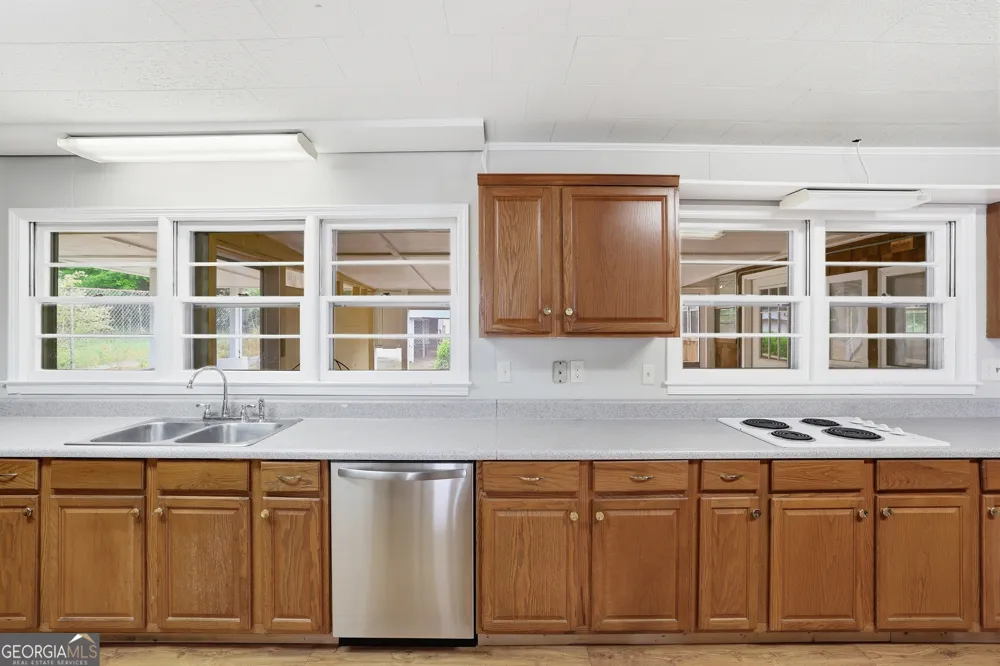 3201 HWY 17 ALT Toccoa, GA 30577