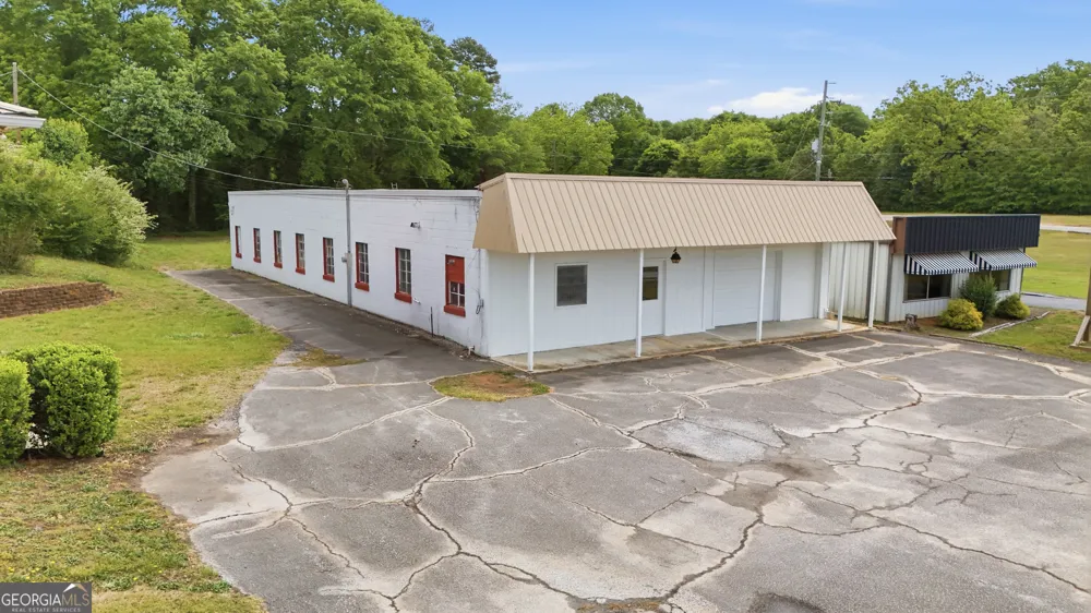 3201 HWY 17 ALT Toccoa, GA 30577