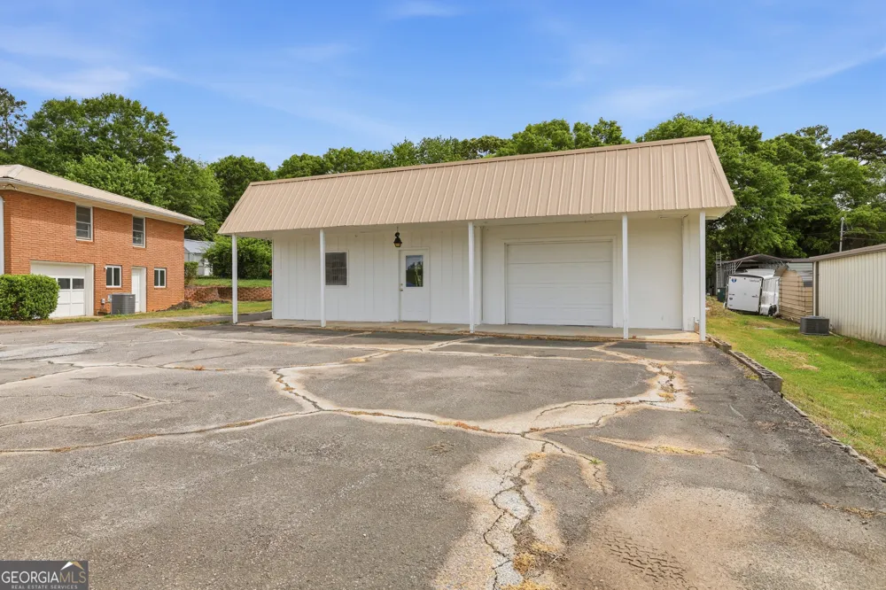 3201 HWY 17 ALT Toccoa, GA 30577
