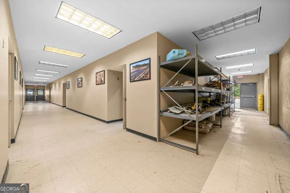 3366 Pine Log RD Rydal, GA 30171