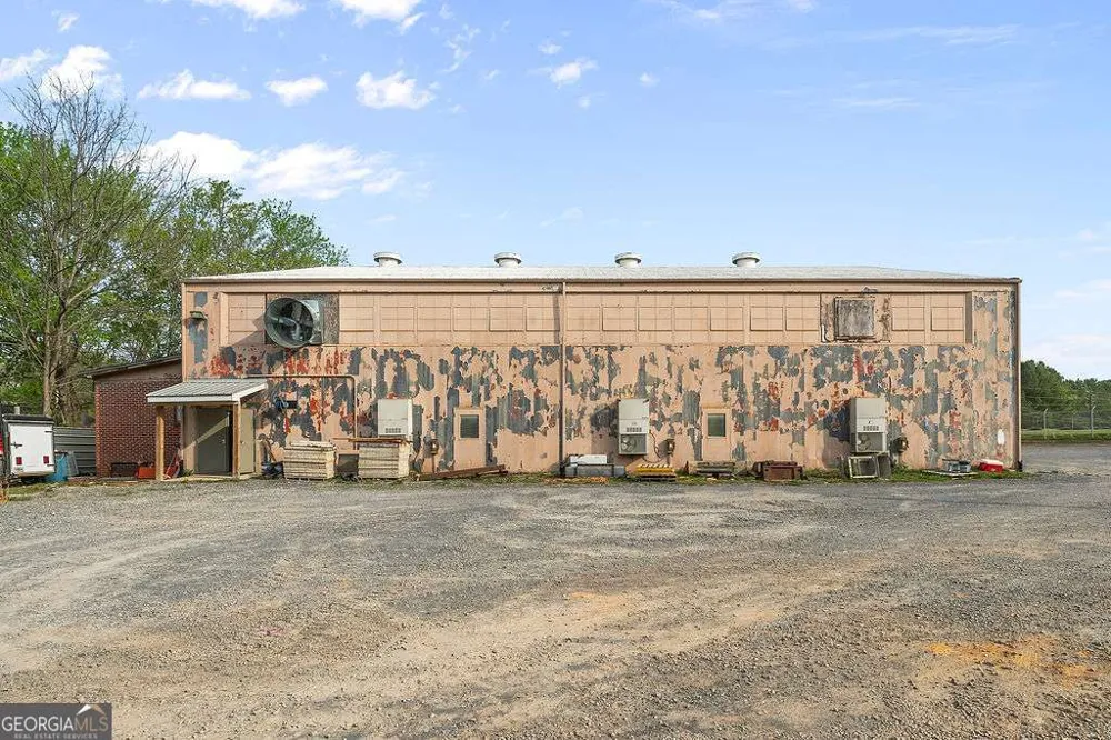 3366 Pine Log RD Rydal, GA 30171
