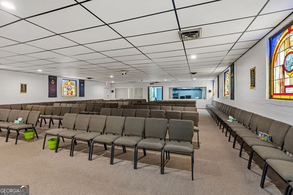 5221 Nisbet DR Macon, GA 31206