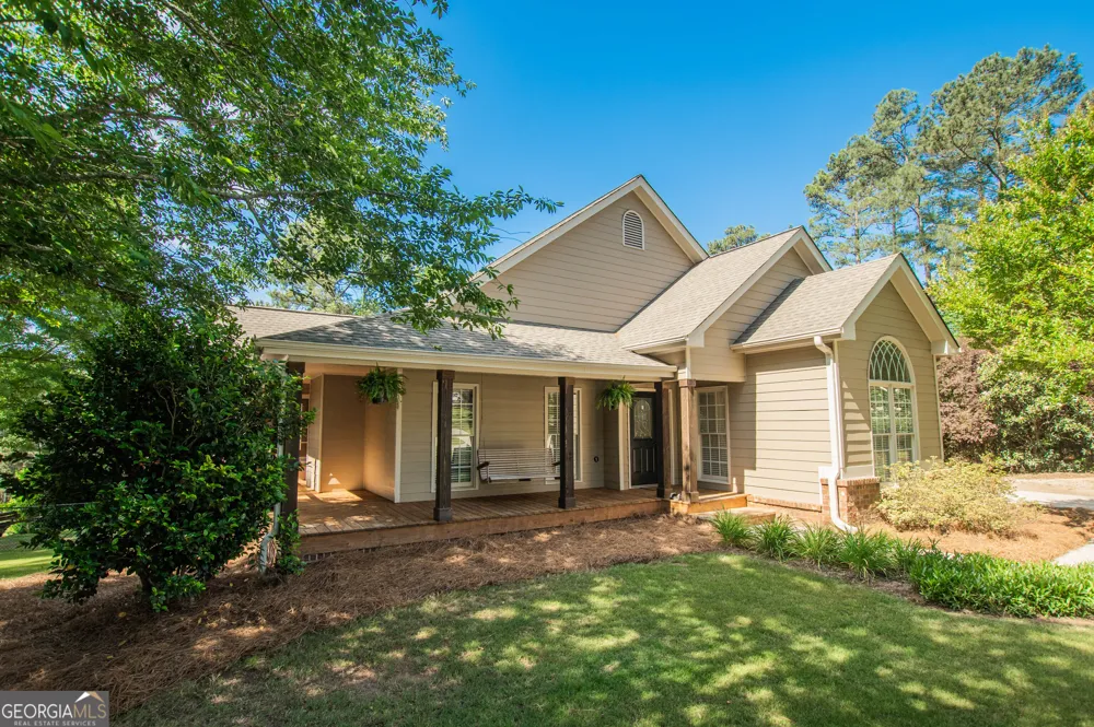 3279 Wages CIR Dacula, GA 30019