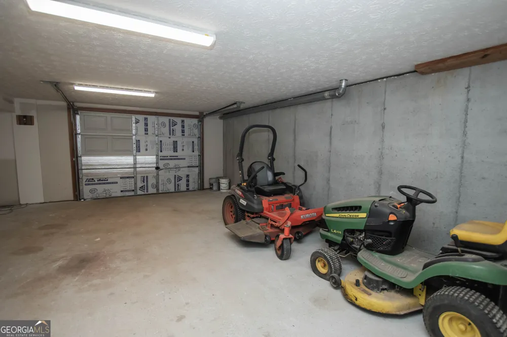 3279 Wages CIR Dacula, GA 30019