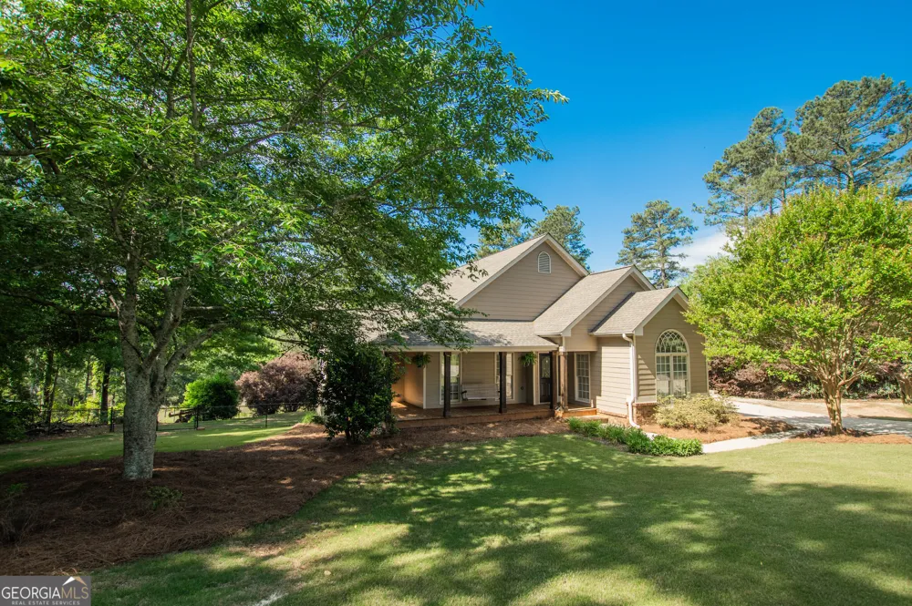 3279 Wages CIR Dacula, GA 30019