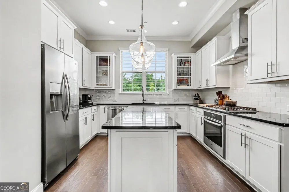 1056 Moorewood LN Smyrna, GA 30080