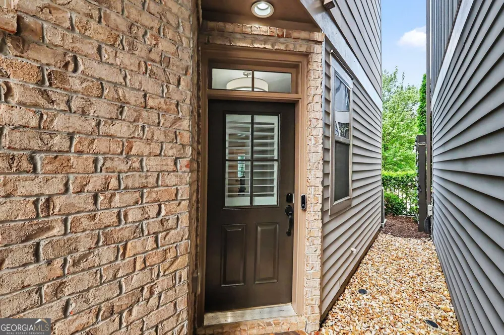 1056 Moorewood LN Smyrna, GA 30080