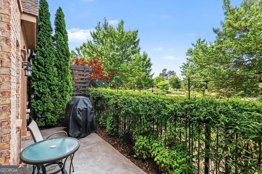 1056 Moorewood LN Smyrna, GA 30080
