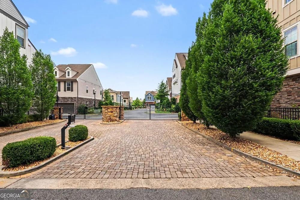 1056 Moorewood LN Smyrna, GA 30080