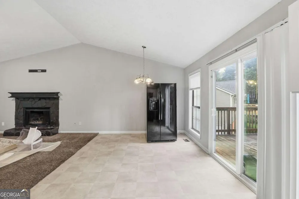 1648 Olde Oak DR Lithia Springs, GA 30122