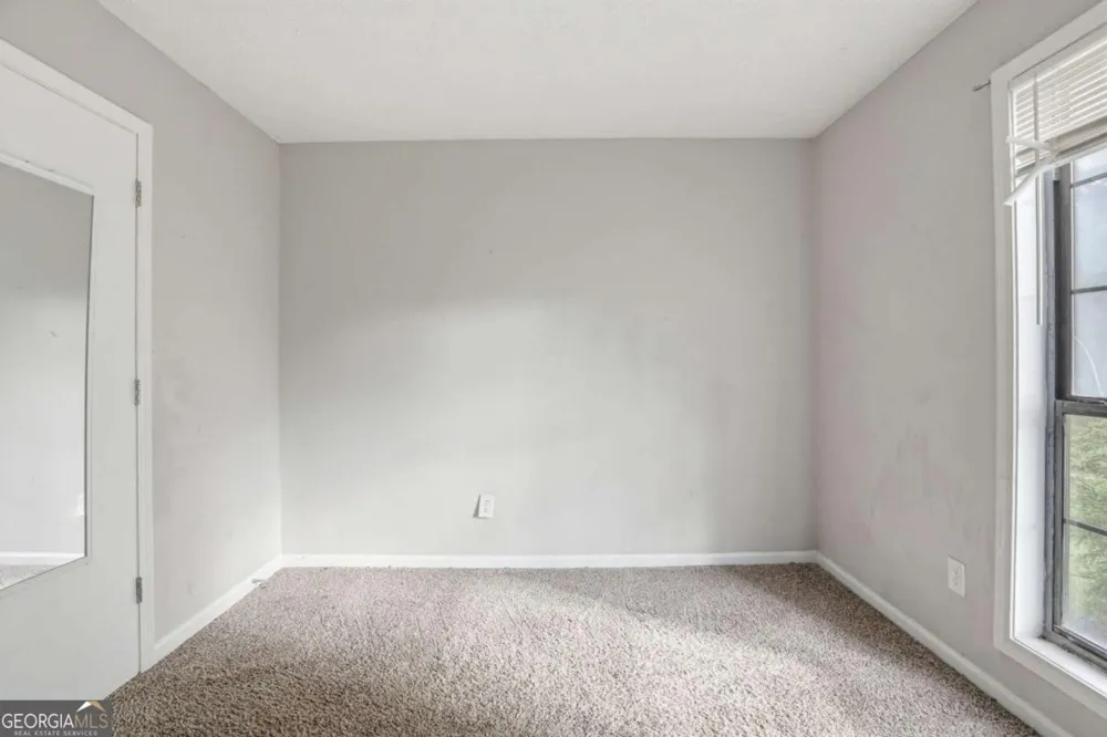 1648 Olde Oak DR Lithia Springs, GA 30122