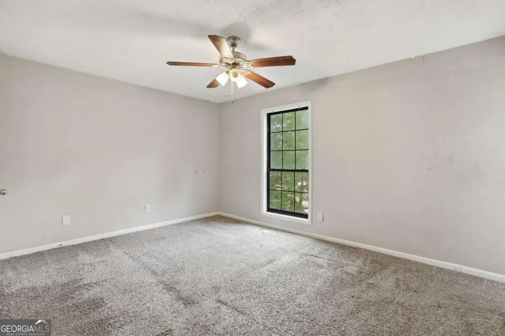 1648 Olde Oak DR Lithia Springs, GA 30122