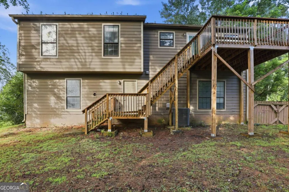 1648 Olde Oak DR Lithia Springs, GA 30122
