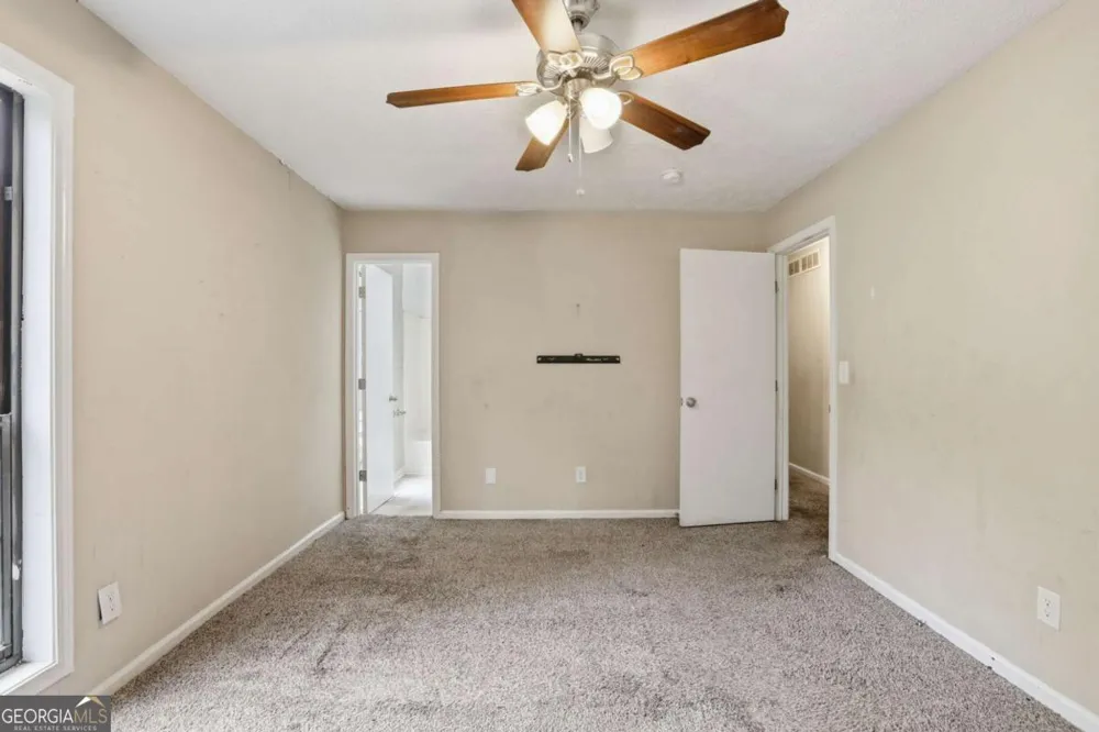 1648 Olde Oak DR Lithia Springs, GA 30122