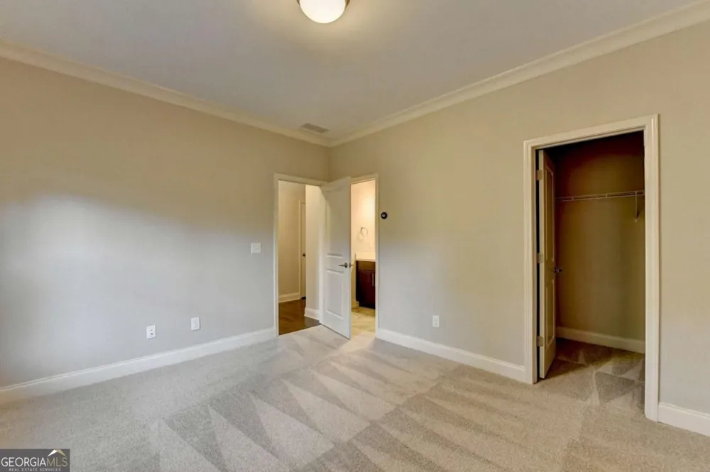 2154 Prestwick CT Atlanta, GA 30319