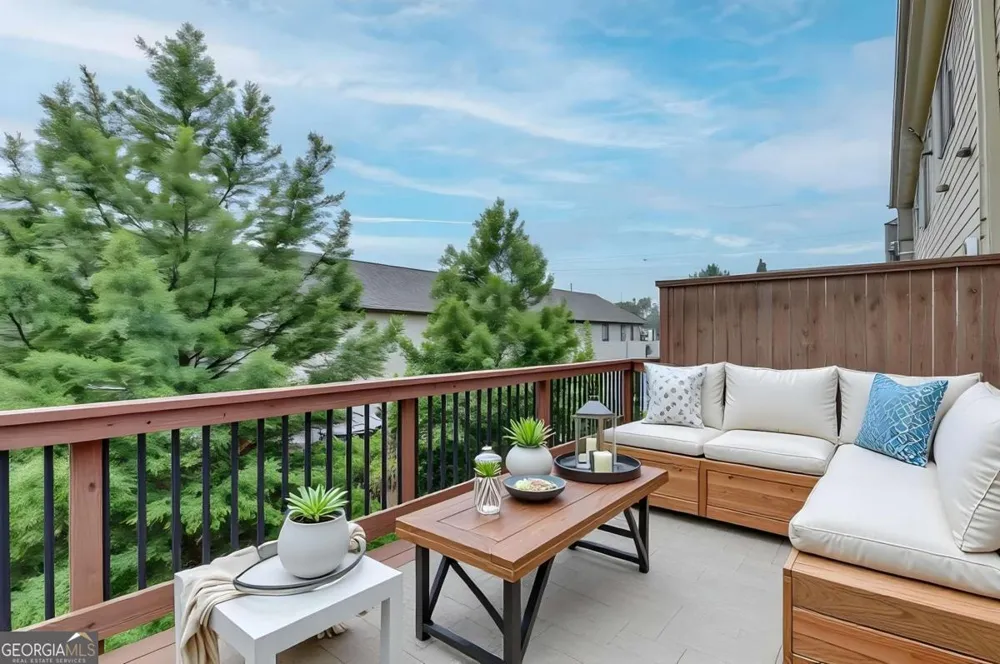 2154 Prestwick CT Atlanta, GA 30319