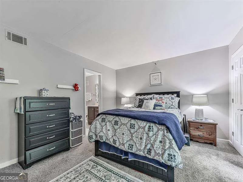 3960 Riverlook PKWY SE Marietta, GA 30067