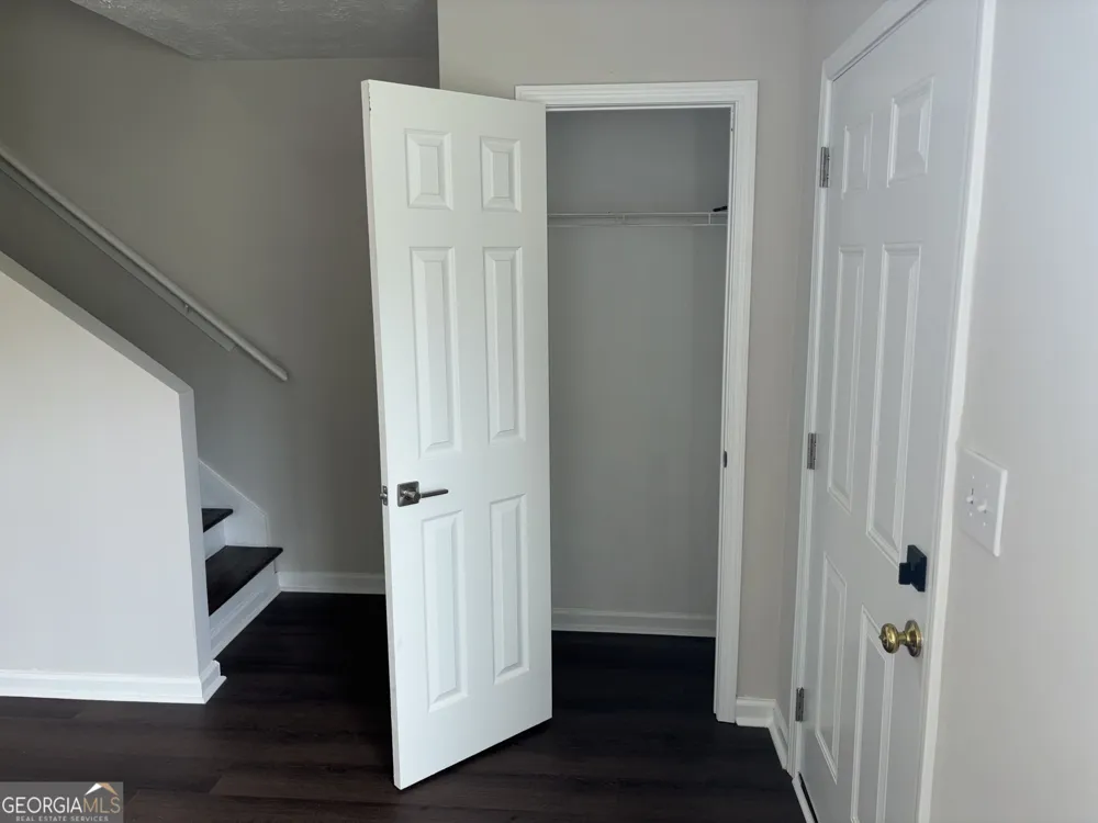 1731 Hunting Creek DR SE Conyers, GA 30013