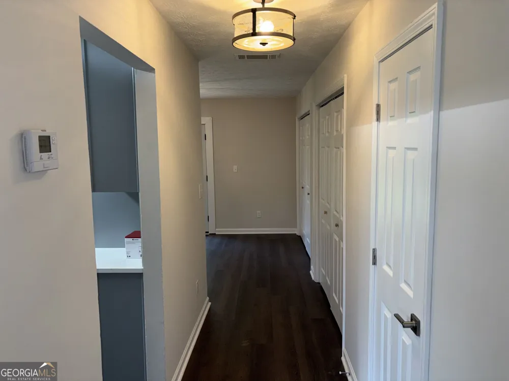 1731 Hunting Creek DR SE Conyers, GA 30013