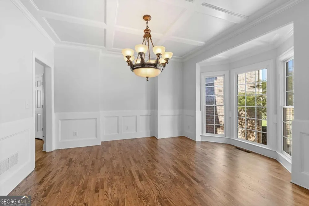 1475 Boomer CIR Suwanee, GA 30024
