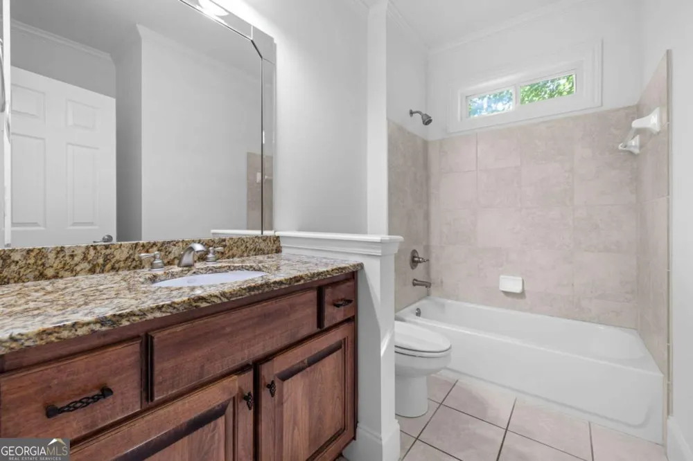 1475 Boomer CIR Suwanee, GA 30024