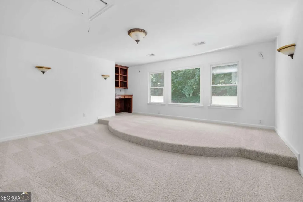 1475 Boomer CIR Suwanee, GA 30024