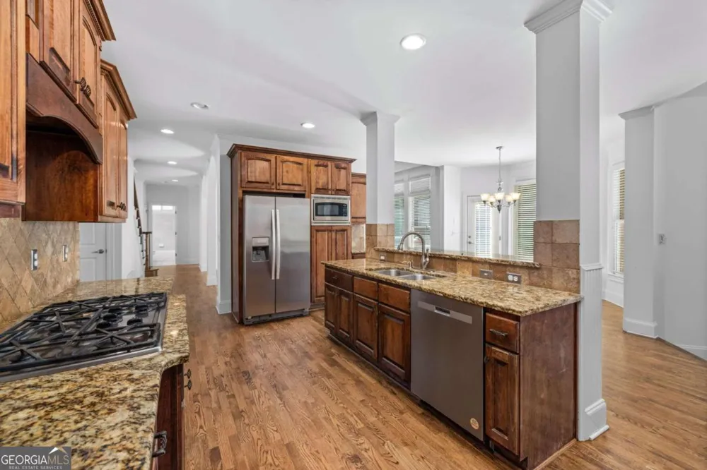 1475 Boomer CIR Suwanee, GA 30024