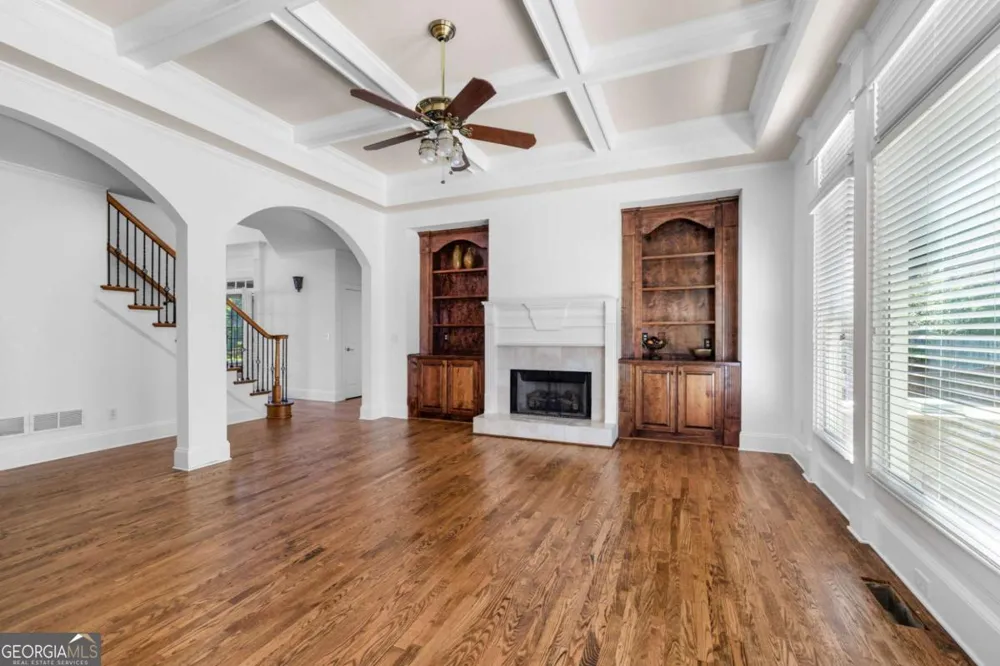 1475 Boomer CIR Suwanee, GA 30024