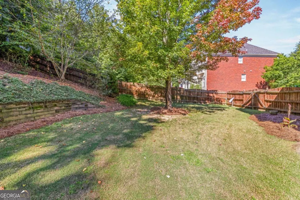 1475 Boomer CIR Suwanee, GA 30024