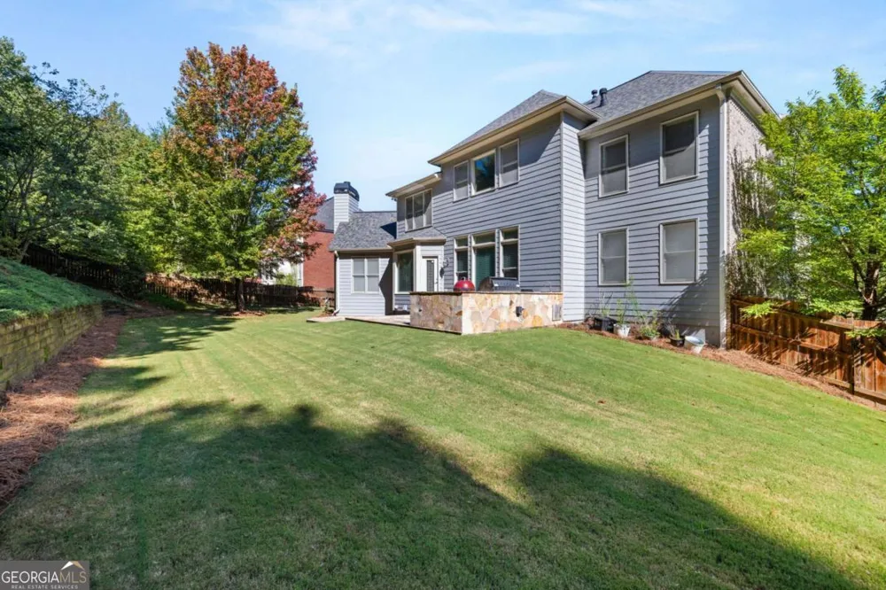 1475 Boomer CIR Suwanee, GA 30024