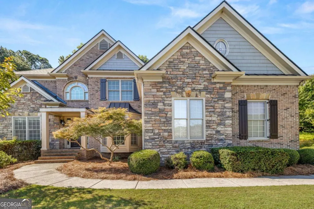 1475 Boomer CIR Suwanee, GA 30024