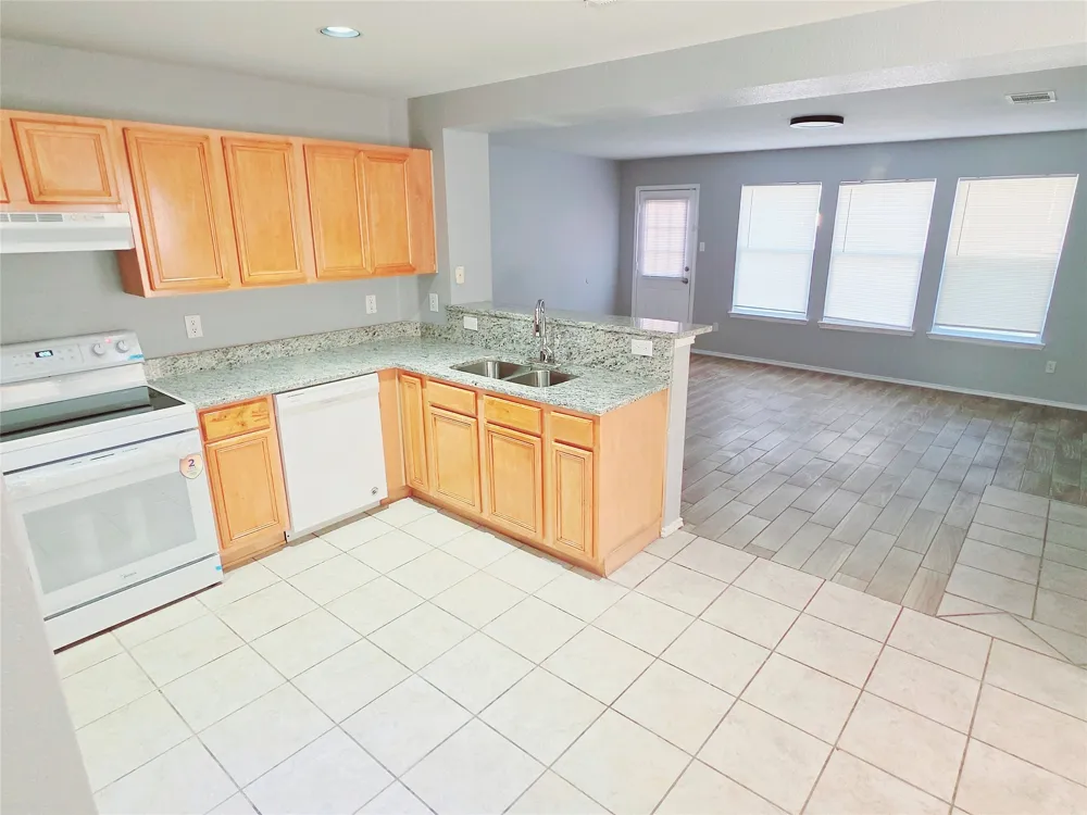 1336 Falcon Trail Cedar Hill, TX 75104